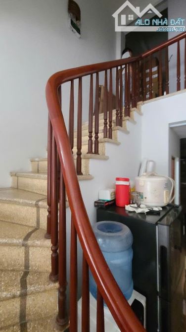 BÁN NHÀ NGUYỄN KHOÁI GẦN CHỢ, GẦN CHỢ, NGÕ THÔNG, GẦN TRƯỜNG 32M GIÁ 5,5TY
