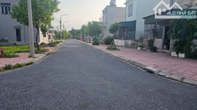 Bán nhanh lô đẹp TĐC Vũ An ,kiến xương