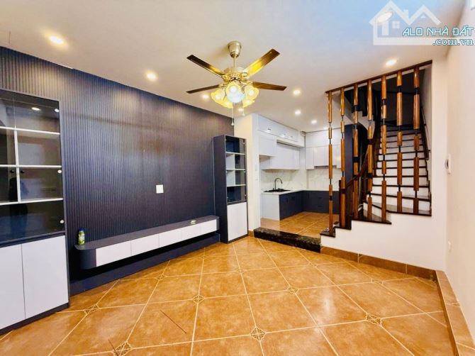 NGUYỄN KHANG.37M. 5 TẦNG. 9,1 TỶ. DÂN XÂY. ÔTÔ. NGÕ NHƯ PHỐ. FULL NỘI THẤT. SIÊU HIẾM
