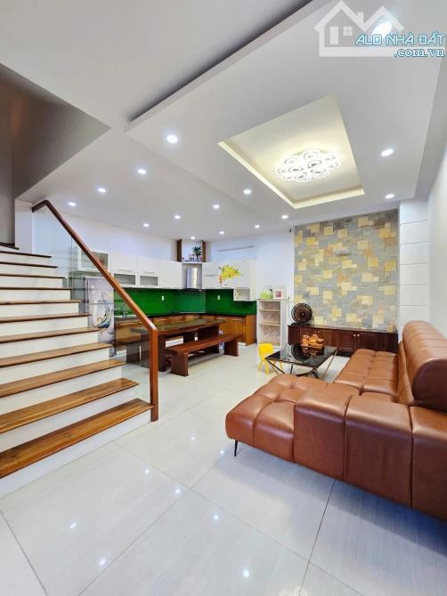 🔥 SIÊU PHẨM HOÀNG THỊ LOAN – NHÀ 3 T FULL NỘI THẤT, CHỈ 6.X TỶ – VÀI BƯỚC RA BIỂN