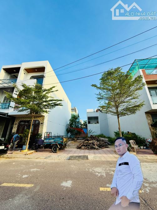 Bán đất mặt tiền Hà Thanh Quy Nhơn khu đường Lê Thanh Nghị