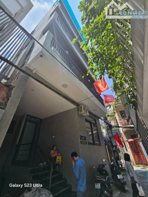SIÊU PHẨM CCMN KHU VỰC BA ĐÌNH MỚI TINH 122m2 27 PHÒNG KHÉP KÍN FULL NỘI THẤT