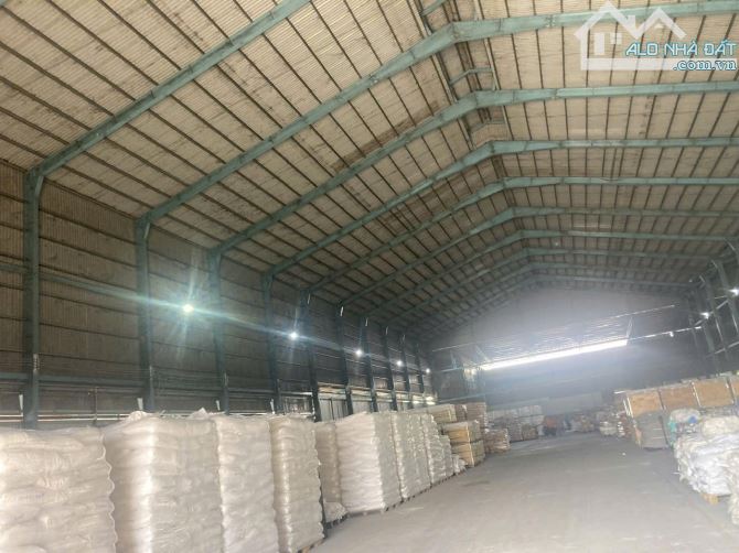 Cho thuê kho xưởng 2.200m² ngoài KCN , Tân An Long An, giá chỉ 55k/m²