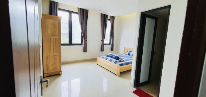 🔥🔥Bán tòa căn hộ 5 tầng sát bãi tắm Sơn Thủy - dòng tiền 50 triệu - Nhỉnh 10 tỷ.