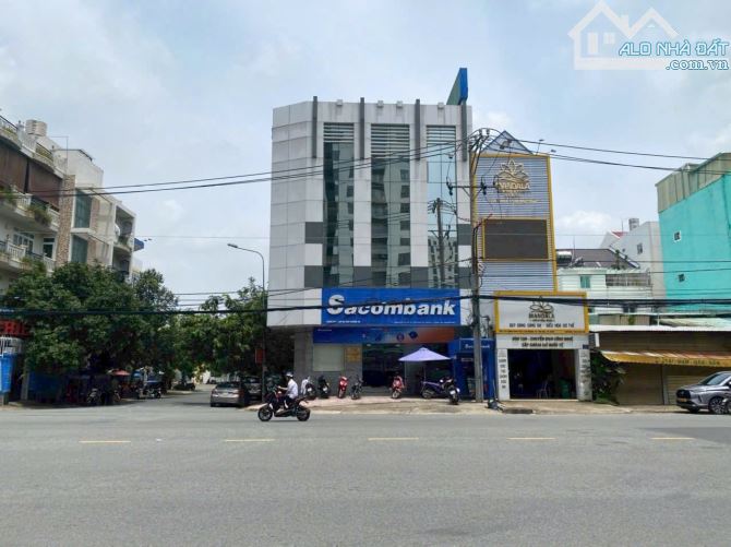 Bán tòa nhà góc 2 mặt tiền Lương Định Của 12x18m hầm 6 tầng HDT 140tr Sacombank thuê