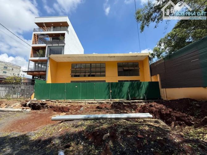 16,5M MẶT TIỀN TÔN ĐỨC THẮNG - GẦN NGÃ 3 TRẦN KHÁNH DƯ, DT: 260M2, GIÁ: 36 TỈ
