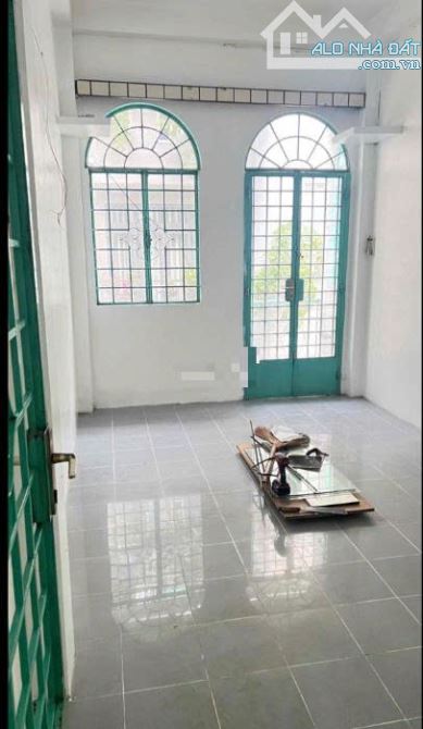 Nhà mới, (3PN, 3WC), 330/55 Vĩnh Viễn P5 Q10