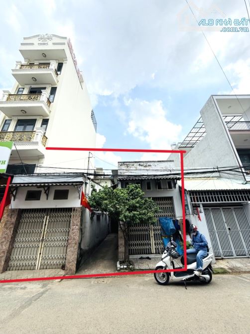 DÃY TRỌ 180M2(8x22,5) THU NHẬP 25 TR/TH - HẺM 8M THÔNG Đ.SỐ 5 GẦN CVIÊN GIA PHÚ. HƠN 14 TỶ