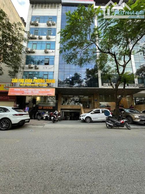 400tr/m2! Tòa mặt phố Vương Thừa Vũ, vỉa hè 5m, kinh doanh, 9T thang máy, DT 1.2 tỷ/năm