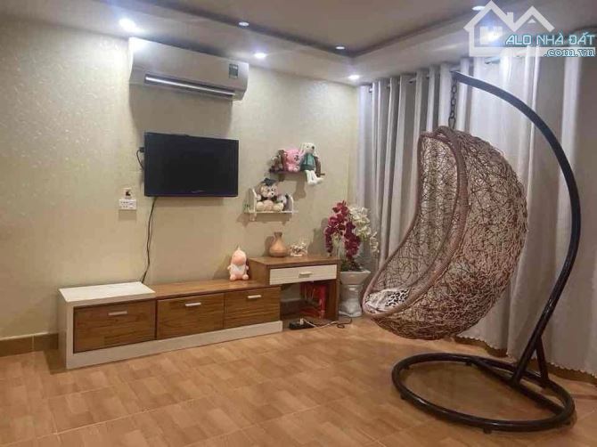 VỊ TRÍ VÀNG TRUNG TÂM – NHÀ MẶT TIỀN ĐỖ QUANG – GẦN NGUYỄN VĂN LINH – 7.3 TỶ