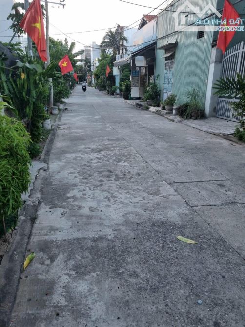 Bán Đất mặt tiền đường 6m Phan Văn Định gần Nguyễn An Sinh, sát Biển