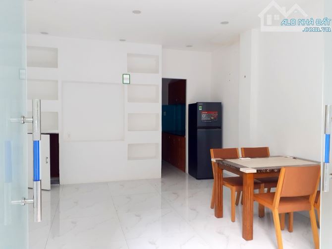 Cho thuê nhà full nội thất 1 lầu hẻm Nguyễn Phi Khanh, Quận 1 – 14 triệu/tháng