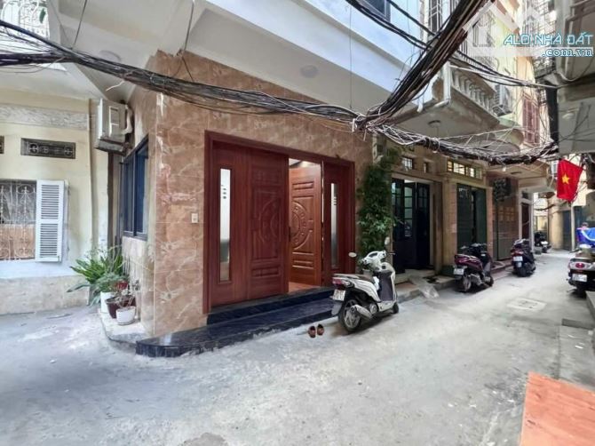 🔥 Giảm sốc 500tr!Bán nhà phố TÔN ĐỨC THẮNG 110M²x 6TxMT 4.2m dòng tiền 300tr/1n giá 18 tỷ