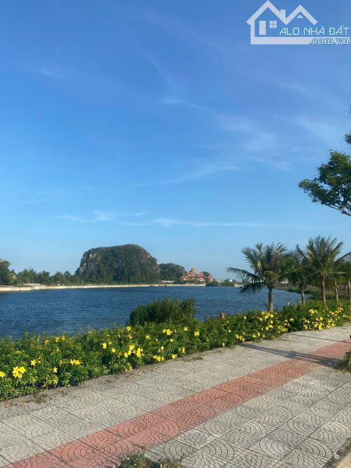 CHÍNH CHỦ CẦN BÁN GẤP NAM HOÀ XUÂN. SÁT GÓC SÁT SÔNG