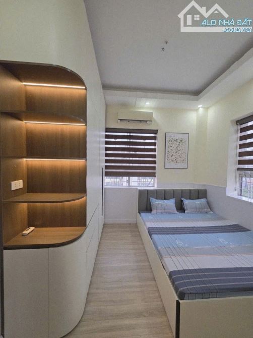 BÁN GẤP CHUNG CƯ VIP B10C NAM TRUNG YÊN – YÊN HÒA, CẦU GIẤY. 75M2 – 2PN. 5,3 TỶ