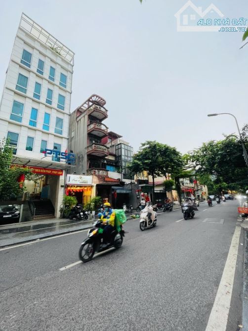🌹 SIÊU PHẨM MẶT PHỐ LÔ GÓC NGUYỄN KHUYẾN – ĐỐNG ĐA, 50M², 5 TẦNG, MT 4M –NHỈNH 20 T