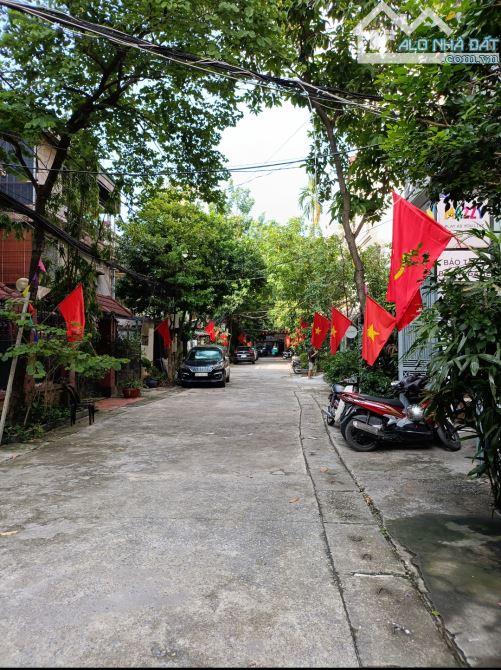 Lô đất vuông vắn phố Ngọc Khánh - 70m² , ngõ ô tô