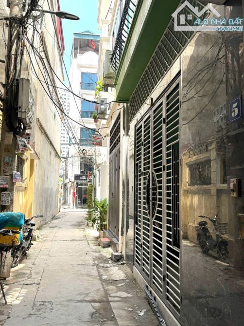 Bán nhà Hoàng Mai - 10m ra phố - lô góc thoáng - 40/45m chỉ 7.48 tỉ