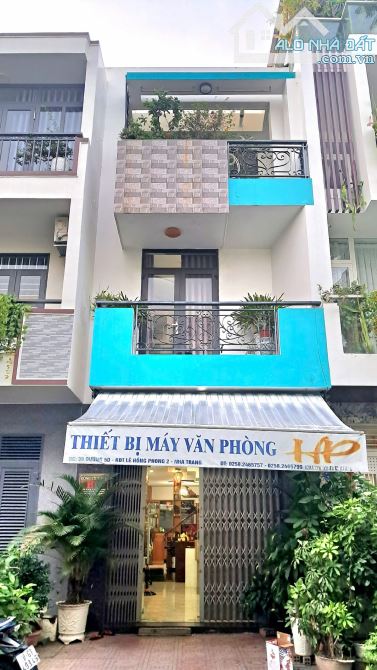 🏠 BÁN NHÀ ĐẸP 3 TẦNG – FULL NỘI THẤT GỖ CAO CẤP – KĐT HÀ QUANG 2 – NHA TRANG