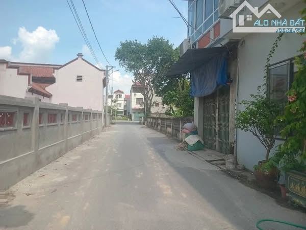 Thù Lỗ, Xã Liên Hà, Đông Anh. S : 70m ​​​​​​​  Vị trí khá đẹp , đường trước nhà 3 mét