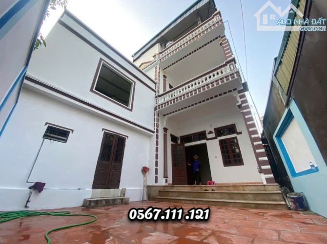 ❤️🔥Bán nhà 3 tầng 112m2 Lương Quy, Xuân Nộn, Có nhà, Có sân, VF3 đỗ trong sân