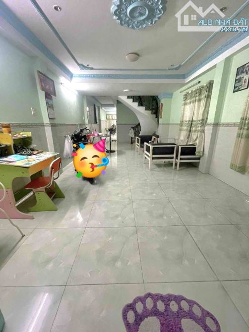 BÌNH TÂN - HỒ HỌC LÃM - HẺM OTO THÔNG - 80M2 - 3 TẦNG -  KẾ TÊN LỬA -NHỈNH 6 TỶ.