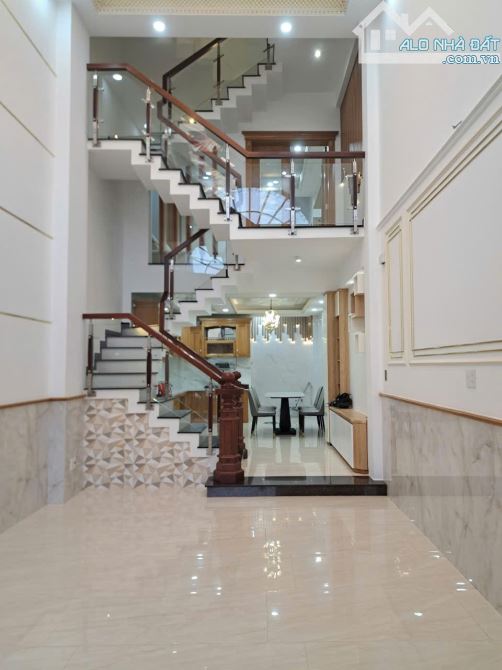 Lê Đức Thọ - Gò Vấp - 60m2 - 5 Tầng - 8.8 tỷ - Hẻm xe tải - Hoàn công - SHR
