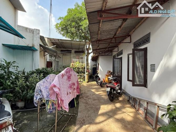 NHÀ MẶT TIỀN KINH DOANH ĐƯỜNG NGUYỄN TRI PHƯƠNG, DT 700m2, GIÁ 7.5 TỶ