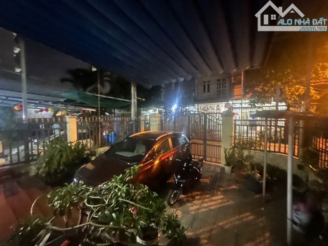 BIỆT THỰ 2 TẦNG MẶT TIỀN,Đ.THỚI AN 22,P.Thới An,Q.12, dt 175m2 (7mx25m).Đường10m,💰16,5Tỷ.