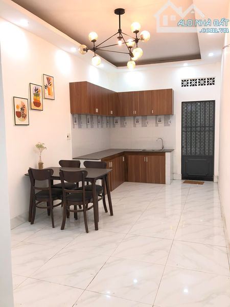 Bán nhà hẻm Nguyễn Văn Khối, P8, Gò Vấp, Dt 74m2, 2 tầng giá 4.5 tỷ