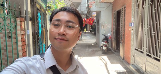 Thịnh Quang - Nhà dân xây chắc chắn - Chủ tặng full nội thất - Trước nhà rộng 3m