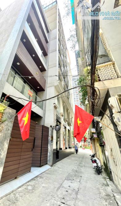 BÁN NHÀ DÒNG TIỀN 2 THOÁNG 130TR/TH 55 TỶ 110m 7 TẦNG MT 5,5m GARA Ô TÔ LIỄU GIAI BA ĐÌNH