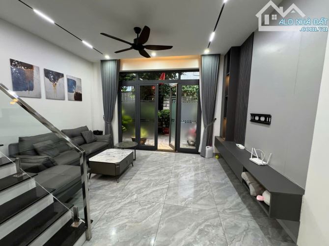 📌📌📌LÀM VIỆC TRỰC TIẾP GIÁ TỐT !!! bán Nhà 2 tầng 2 mê đúc K25/Hà Huy tập ,