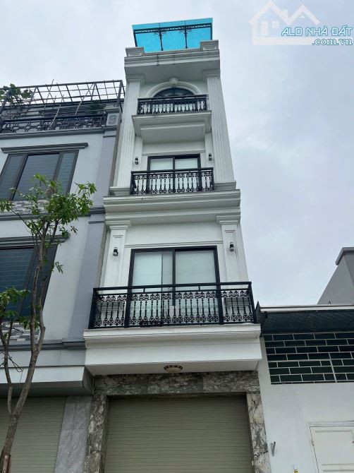 ✨ Nhà đẹp lô góc – Đức Giang, Long Biên  Ngõ thông Ô Tô tránh  ✨ 🏠 Diện tích: 48m² x 4 tầ