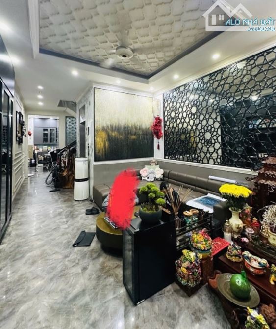 Bán nhà Hoàng Liệt, Hoàng Mai, 6 tầng thang máy, Ô tô qua, gần phố, 57m2, 14.4 tỷ(CTL)