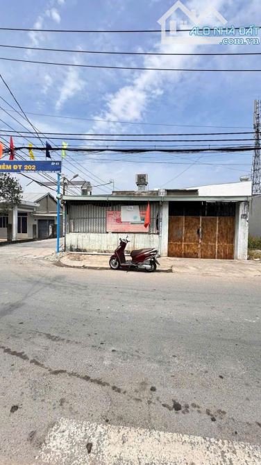NHÀ XƯỞNG GÓC 2MT NGUYỄN THỊ SÁNG, ĐÔNG THẠNH, HÓC MÔN – GIÁ RẺ
