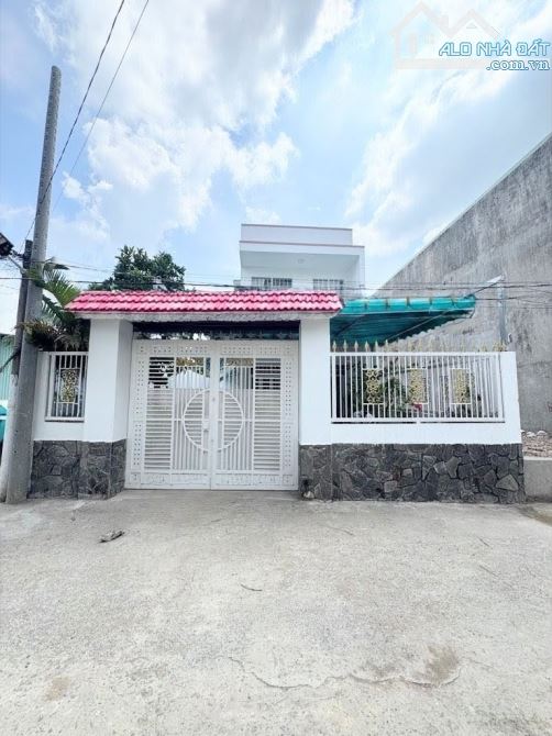 Đầu Tư Gọi Em Bán 202m2 Nhà 3 Tầng Sân Vườn Ngang 8m Đường Nhựa 8m Linh Đông TpThủ Đức 12T
