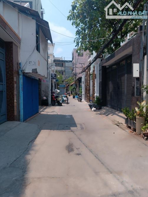 🏠 Bán đất tặng nhà nát – 245m², 3 mặt hẻm, sổ hồng riêng - chỉ #19tỷ