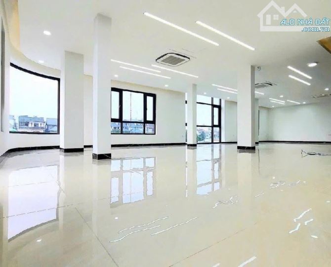 BÁN TOÀ NHÀ TỔNG CỤC 5, YÊN XÁ - LÔ GÓC 212M² x 7T THANG MÁY - DÒNG TIỀN 200TR/TH - 83 TỶ