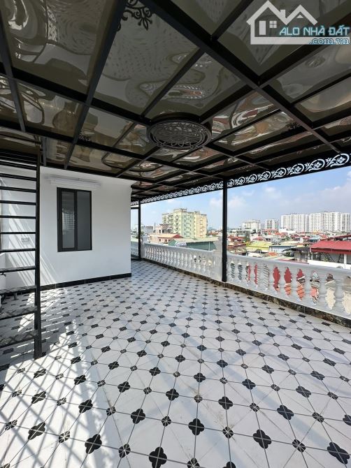 Nhà đẹp phố Sài Đồng 60X7T, lô góc, TM, ô tô tránh, Full nội thất cao cấp, giá tốt 14.2 tỷ - 10