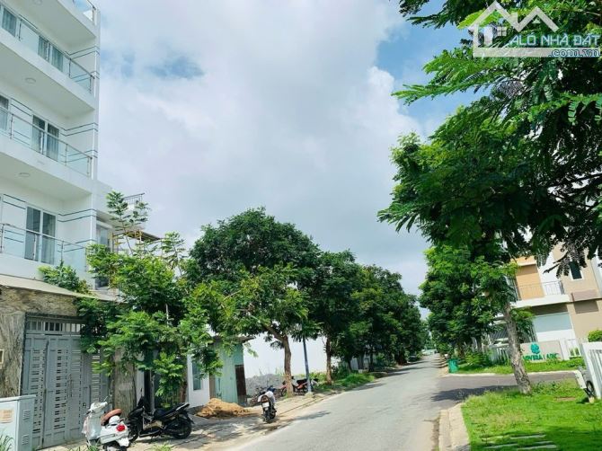 Nhà phố 5x20m 5 tầng 7PN 7WC – KDC Khang Điền Bình Chánh – SHR vuông vức– giá 8,8 tỷ TL - 10