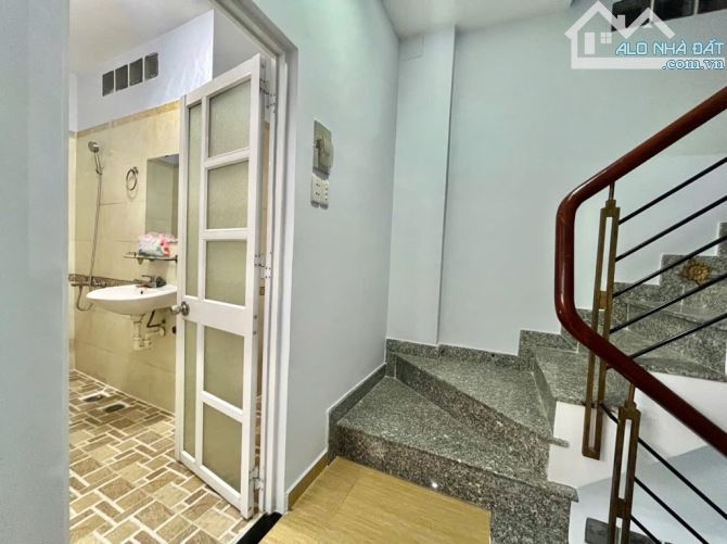 BÁN NHÀ PHAN ĐĂNG LƯU,4 TẦNG, 40M2, GIÁ 7,7 TỶ - 10