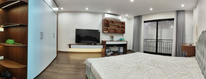 Nhà đẹp 6 tầng thang máy ngõ 279 Đội Cấn, 40m2 gần oto, full nội thất. Giá 11.5 tỷ - 11