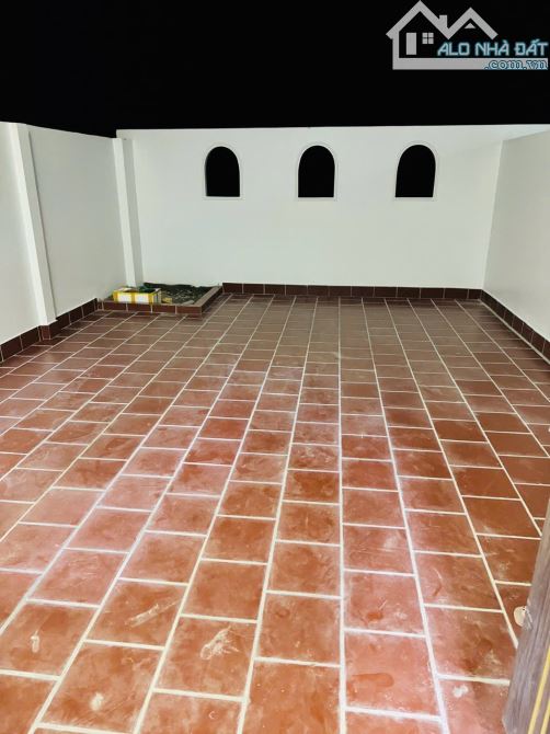💎 Nhà Đẹp mới xây (5 x 32m) đường rộng xe hơi Vivu cạnh Công ty May Công Tiến - 11