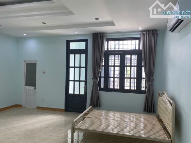 Top nhà xinh rẻ 6 x 25m 1 trệt 2 lầu Huỳnh Tấn Phát Q7 TP.HCM - 11