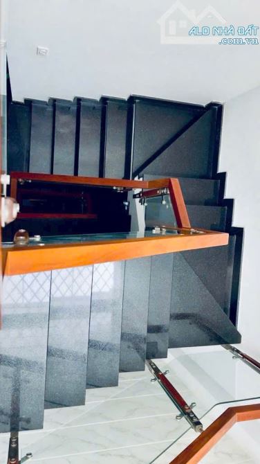 🔥MẶT TIỀN TRẦN NHẬT DUẬT - VỊ TRÍ ĐẮC ĐỊA VỀ KINH DOANH - NGANG HƠN 6M - 57 TỶ - 11