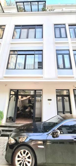 LIỀN KỀ VINHOMES GARDENIA - KHU VIP CỦA ĐẠI GIA - THANG MÁY NHẬP KHẨU - NỘI THẤT ĐẲNG CẤP - 2