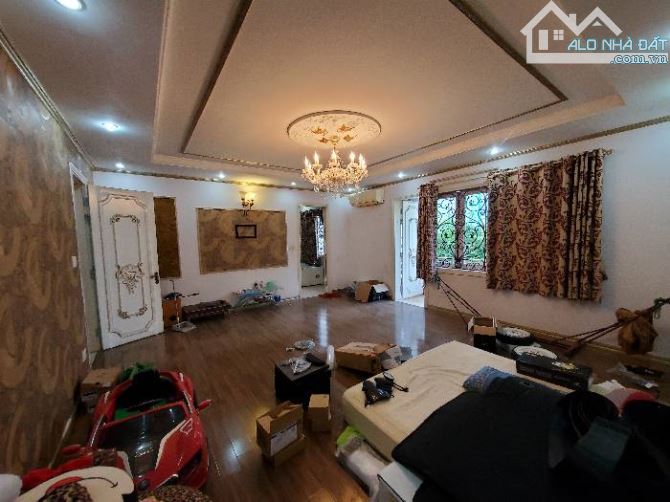 KHU BIỆT THỰ SÂN VƯỜN NGHỈ DƯỠNG - YÊN TĨNH - NGAY LÊ QUANG ĐỊNH - 268M² - 4 TẦNG - 1