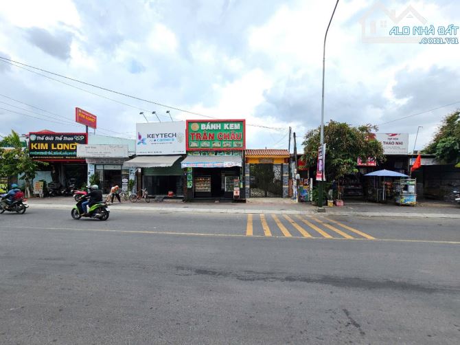 Nhà 1819m ngang 20m Trần Hưng Đạo p. Đông Hòa Dĩ An - 1