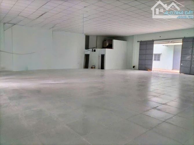 CHO THUÊ KHO XƯỞNG MỚI 16 x 16M TRUNG MỸ TÂY, Q12 ĐƯỜNG XE TẢI GẦN TÂN BÌNH - 1